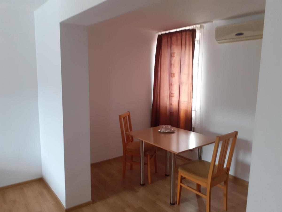 Casa Cionca Pensionat Gilău Exteriör bild