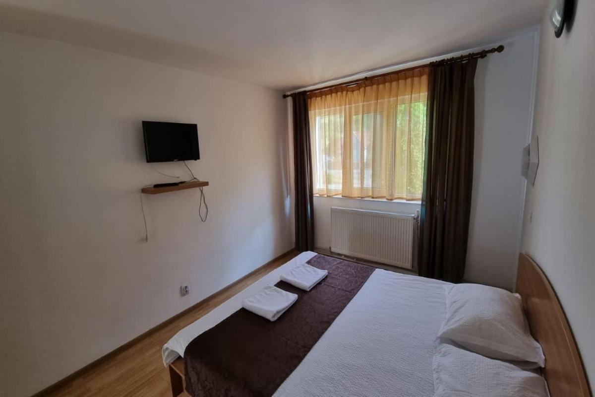 Casa Cionca Pensionat Gilău Exteriör bild