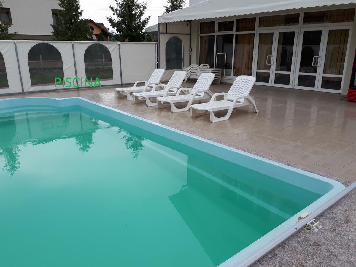Casa Cionca Pensionat Gilău Exteriör bild