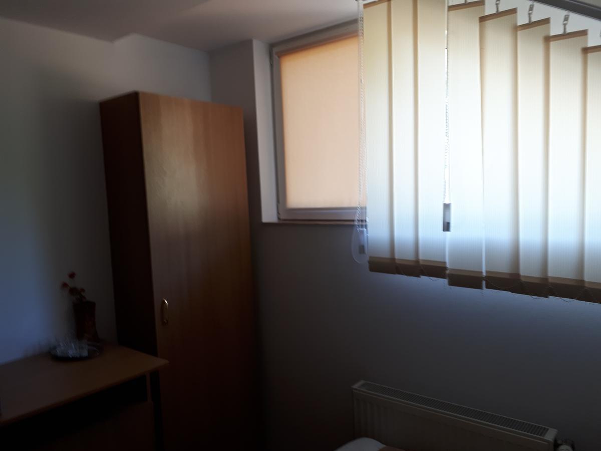 Casa Cionca Pensionat Gilău Exteriör bild